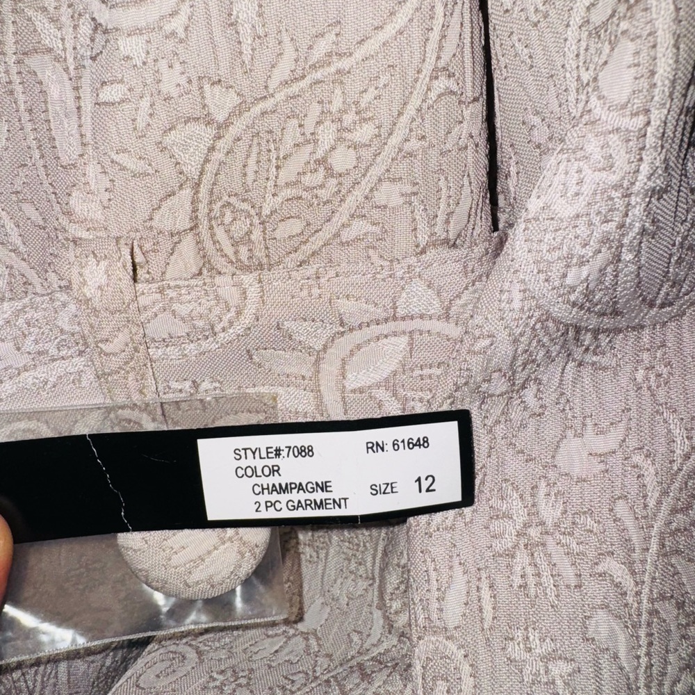 Cream Patterned Women's Jacket - Picture 5 of 5